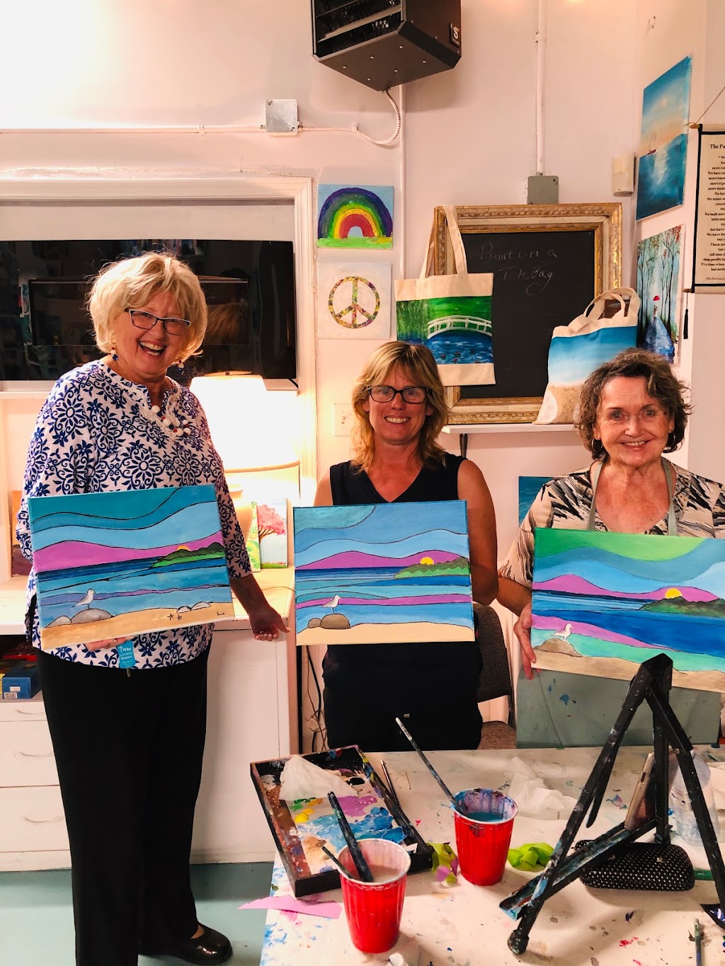 Oceanside Art Studio | 124 Harlech Rd, Qualicum Beach, BC V9K 1G9, Canada | Phone: (778) 835-9332