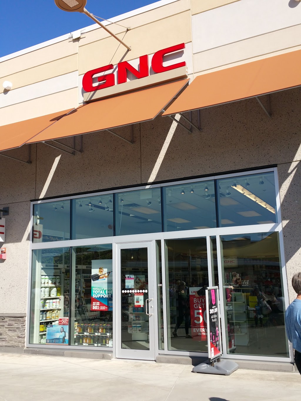 GNC - General Nutrition Centres | 300 Taylor Road, Outlet Collection on Niagara, Niagara-on-the-Lake, ON L0S 1J0, Canada | Phone: (905) 988-1513