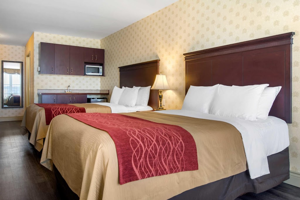 Comfort Inn & Suites | 1394 Route des Rivières, Saint-Nicolas, QC G7A 2N9, Canada | Phone: (418) 836-3336