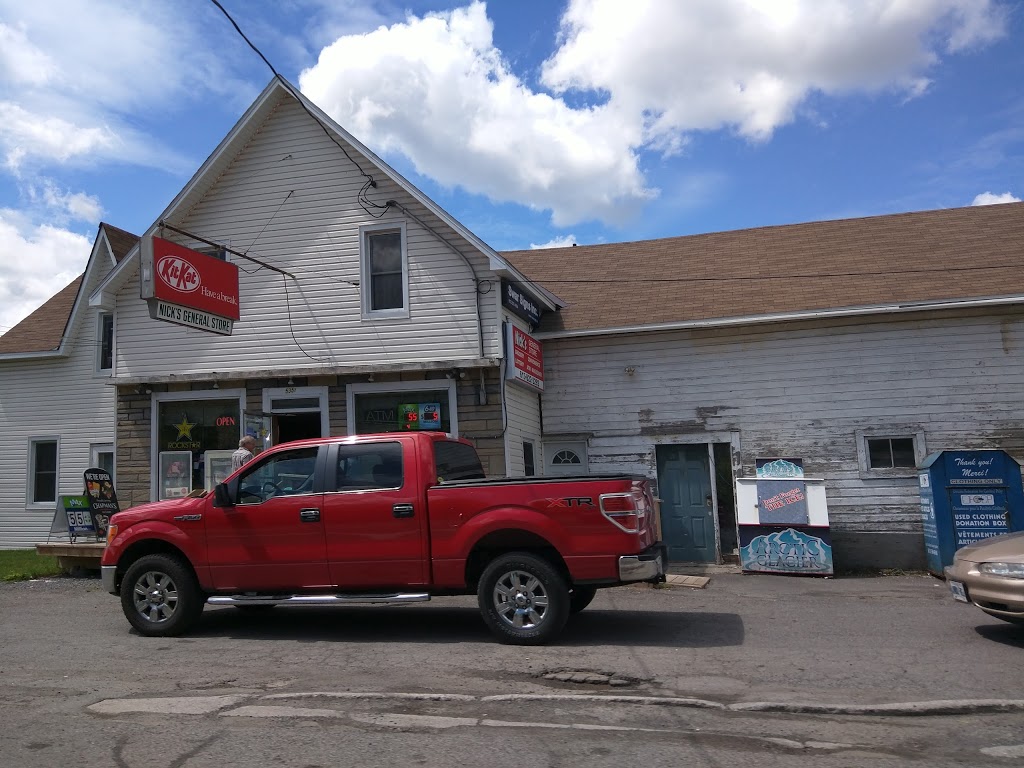 Nicks General Store | 5352 Bank St, Gloucester, ON K1X 1H1, Canada | Phone: (613) 822-2292