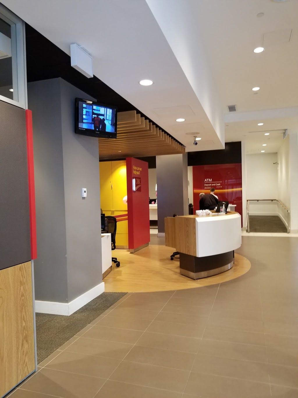 CIBC Branch with ATM | 1 St Clair Ave W, Toronto, ON M4V 1K7, Canada | Phone: (416) 980-4170