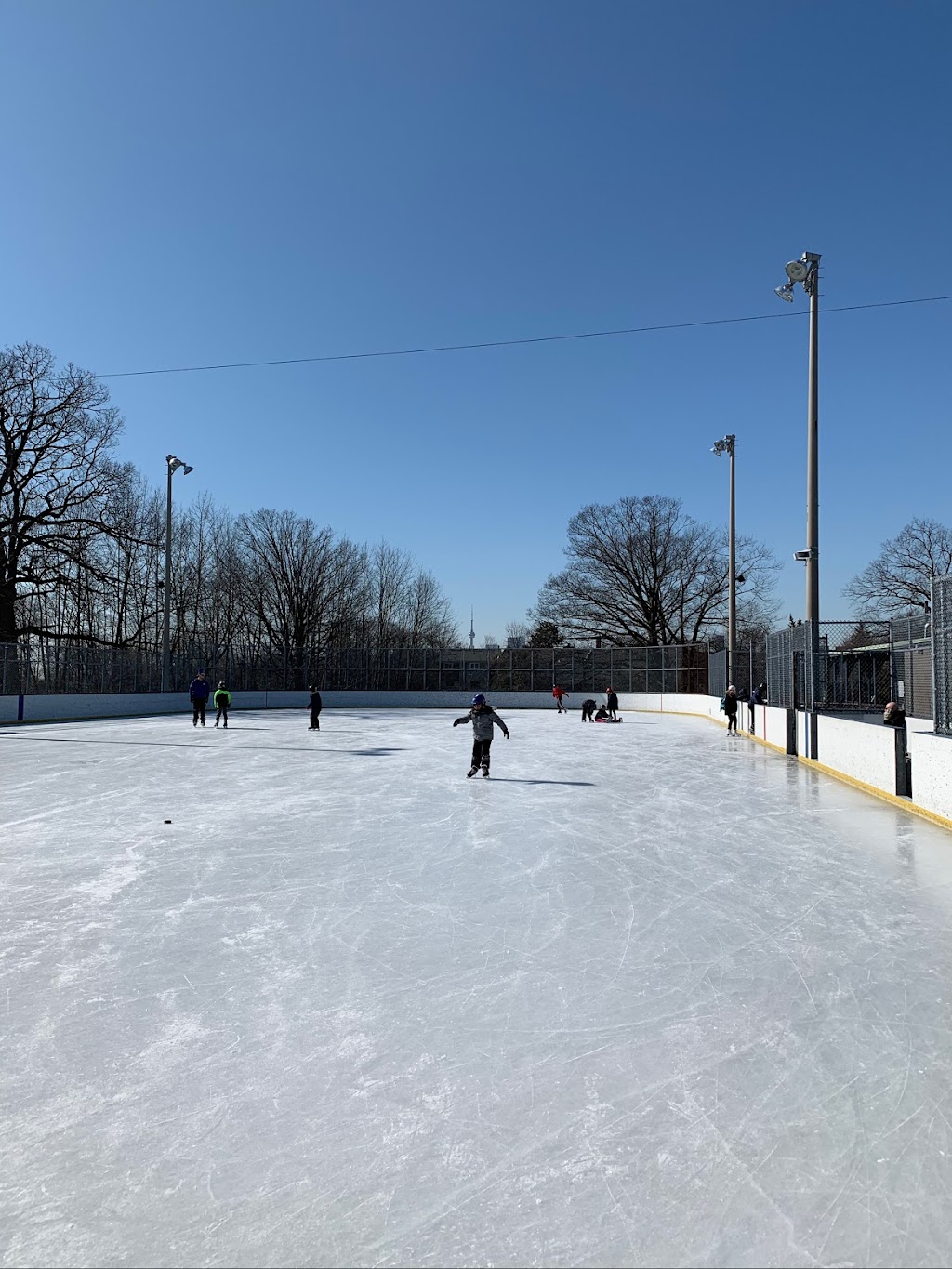 Monarch Park Ice Rink | 115 Felstead Ave, Toronto, ON M4J 1G3, Canada | Phone: (416) 392-2489