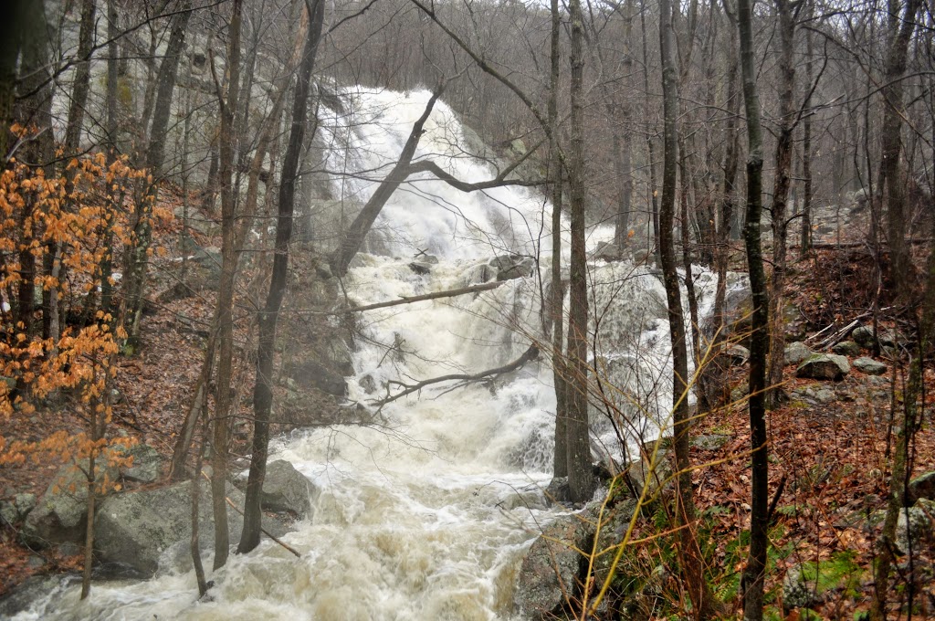 Luskville Falls | 276 Chem. de lHôtel de Ville, Luskville, QC J0X 2G0, Canada | Phone: (819) 827-2020