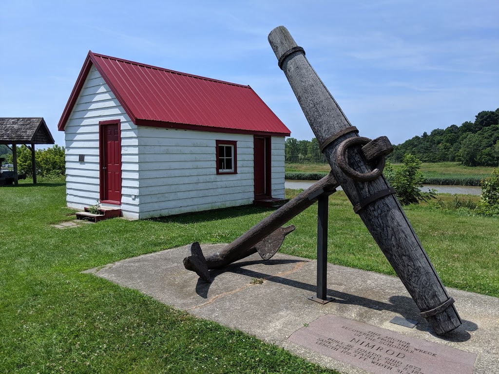 Port Burwell Lighthouse | 17 Robinson St, Port Burwell, ON N0J 1T0, Canada | Phone: (519) 874-4807