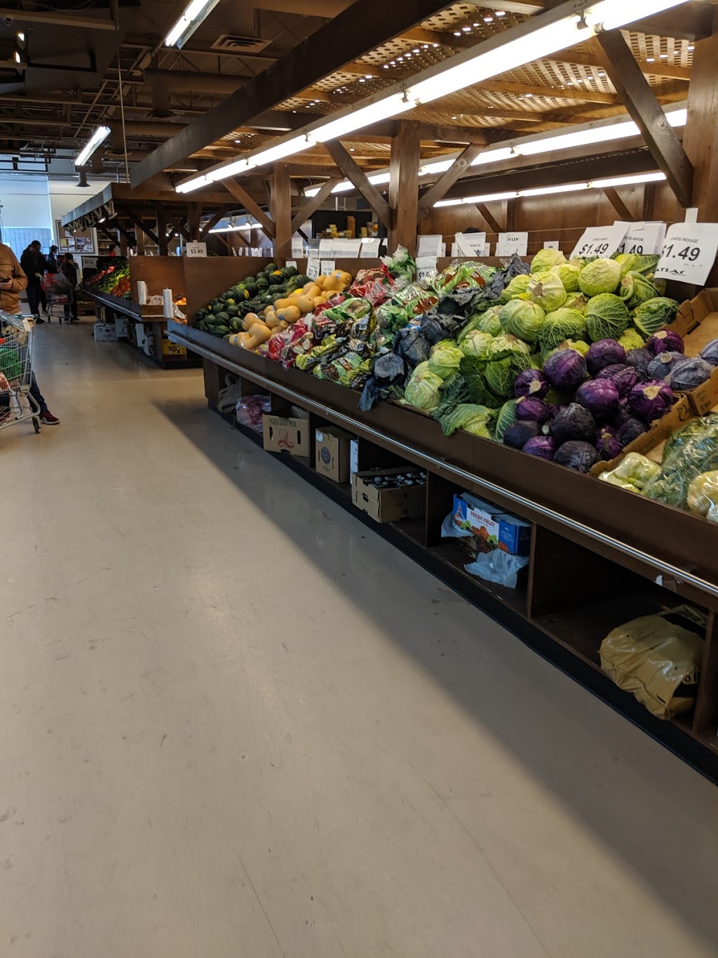 Marché Atlas | 4265 Rue Jean-Talon, Saint-Léonard, QC H1S 1J9, Canada | Phone: (514) 375-4005