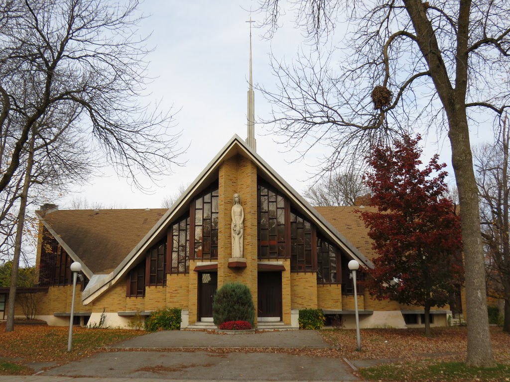 Eglise Hispanique Sendero | 7055 Avenue Jean-Bourdon, Montréal, QC H4K 1G7, Canada | Phone: (514) 626-1881