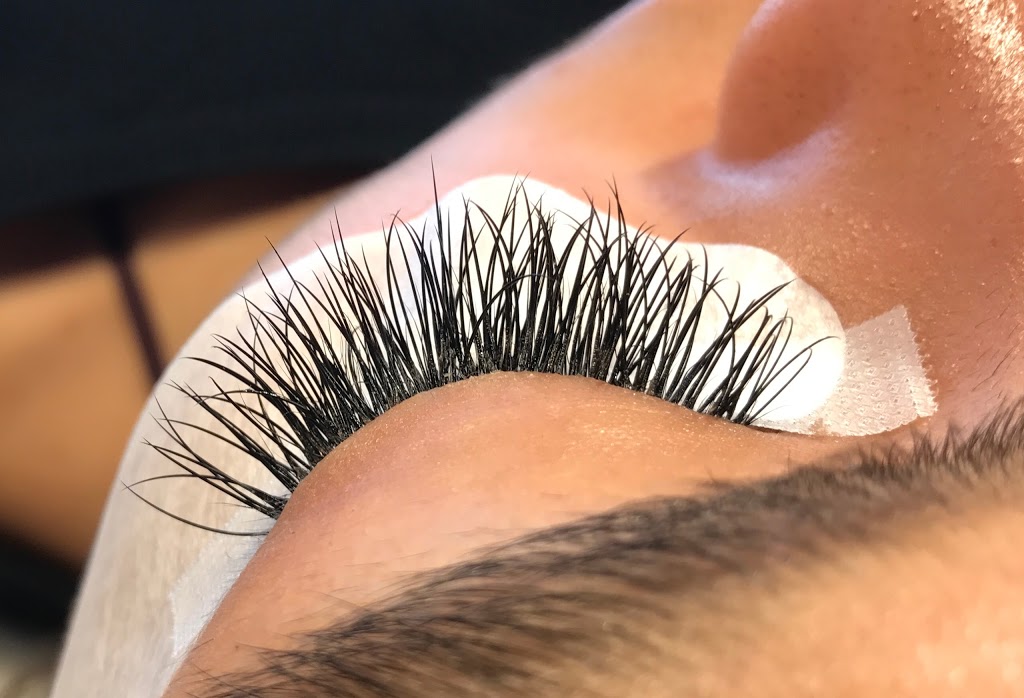 Lash Inc. Eyelash Extensions / Lash Lifts & Tint | 51 Jevlan Dr Unit 1B, Vaughan, ON L4L 8C2, Canada | Phone: (416) 908-3242