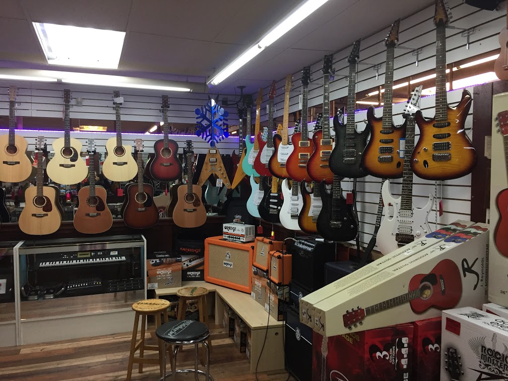 Crossroads Guitar Exchange | 2342 Clarke St, Port Moody, BC V3H 1Y8, Canada | Phone: (604) 937-0703
