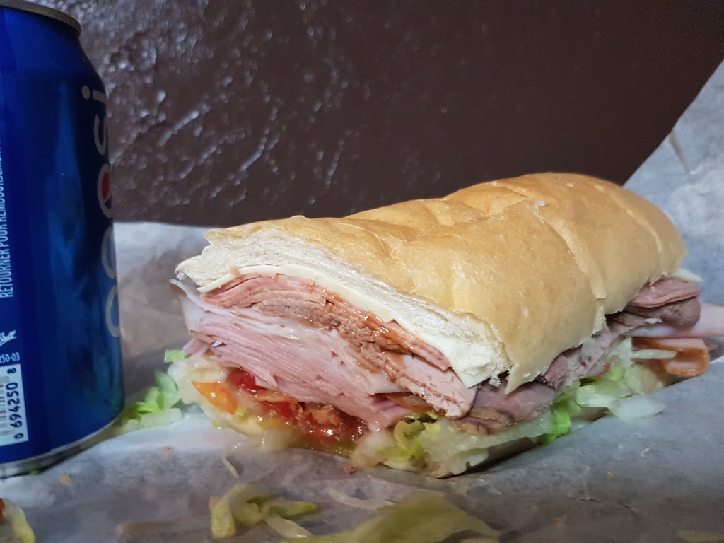 Suzannes Sub Shop | 4533 Notre Dame Ave, Hanmer, ON P3P 1X5, Canada | Phone: (705) 969-2397