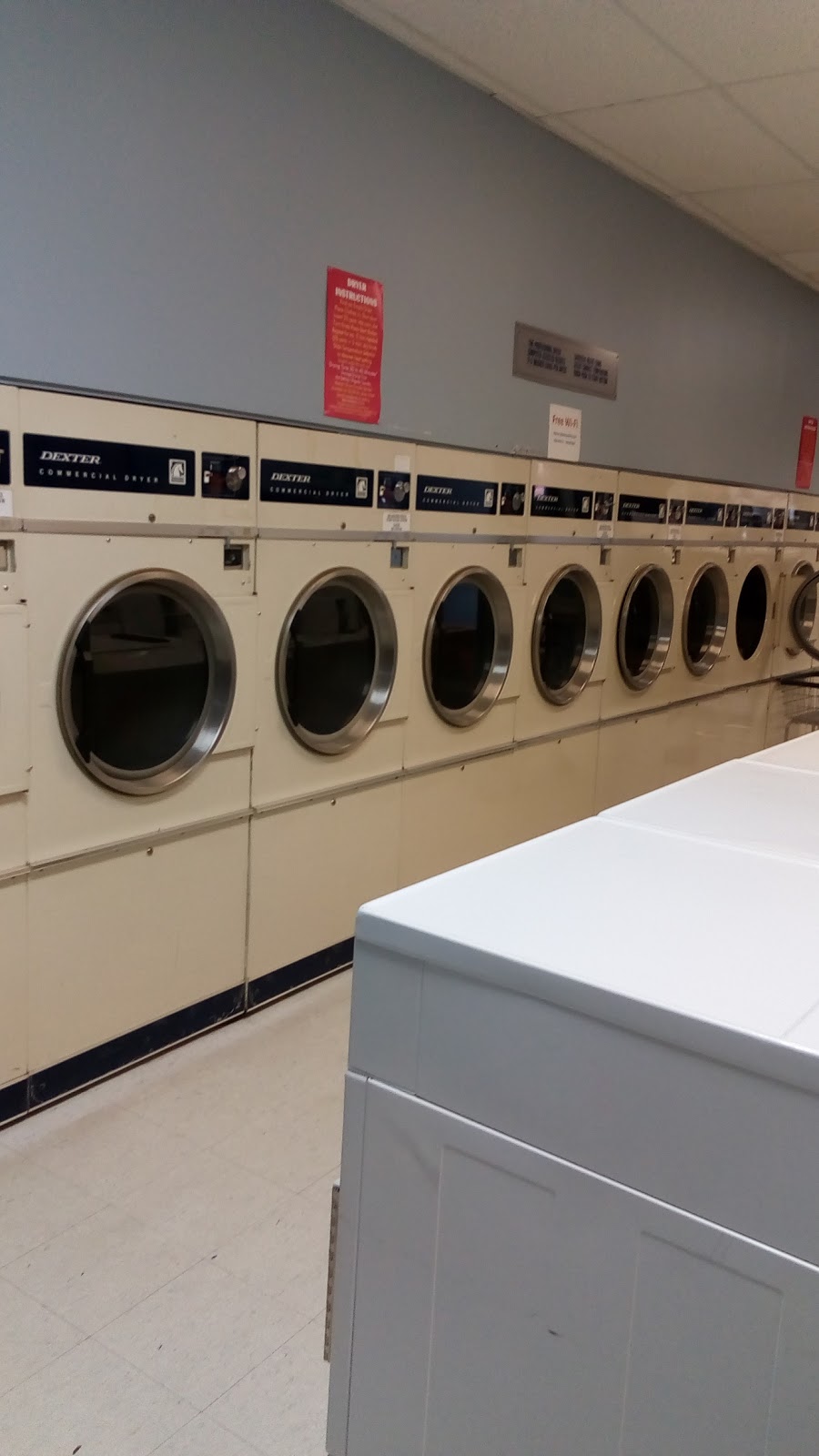 Washing Well - Coin Laundry | 727 William St Unit #3, Midland, ON L4R 4Y5, Canada | Phone: (705) 529-4733