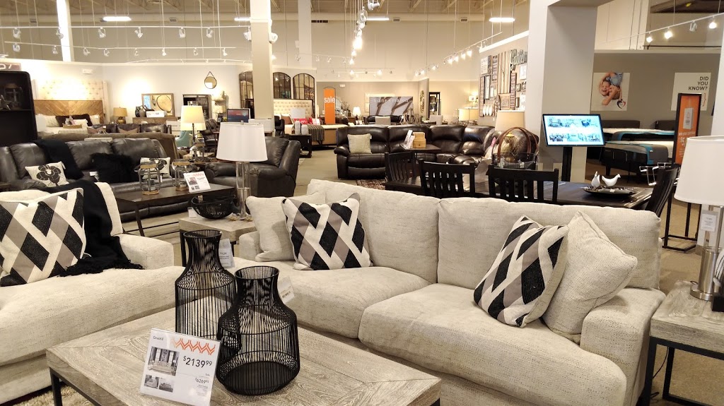 Ashley HomeStore | 7979 Weston Rd, Woodbridge, ON L4L 0L4, Canada | Phone: (647) 427-3900