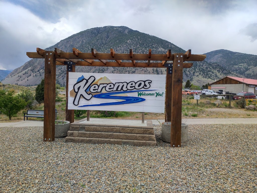 Esso | 3 BC-3, Keremeos, BC V0X 1N0, Canada | Phone: (250) 499-2862