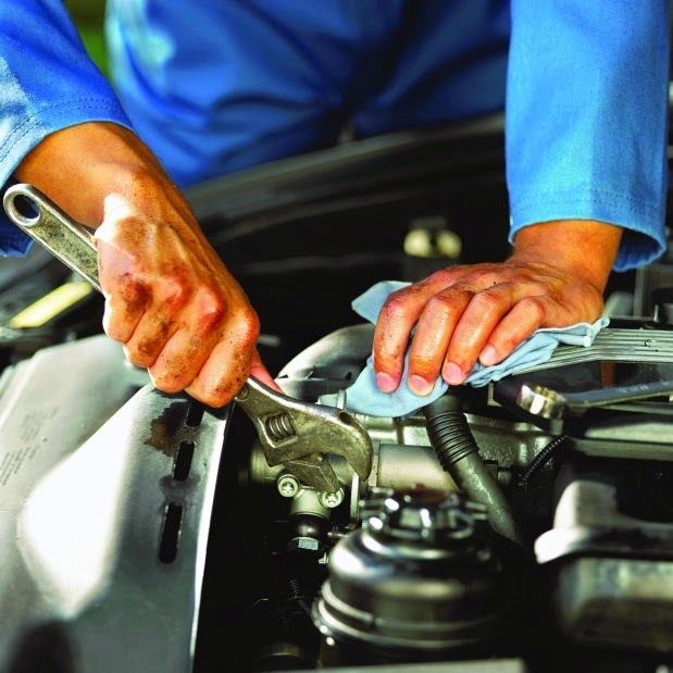 Mark-Caesar Auto Service | 986 Roselawn Ave, York, ON M6B 1C1, Canada | Phone: (416) 783-6975