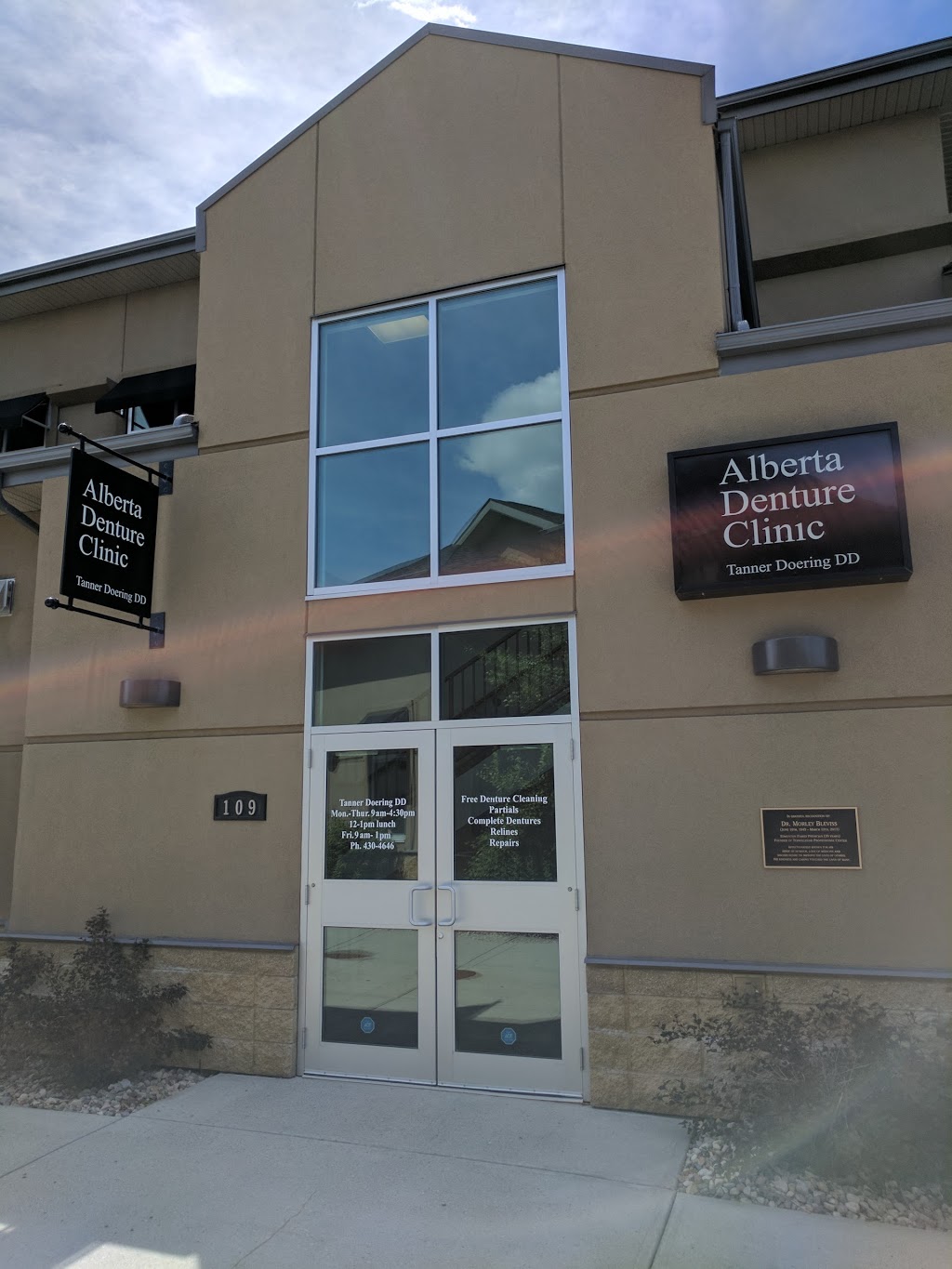 Alberta Denture Clinic | 109 Haddow Close NW, Edmonton, AB T6R 3W3, Canada | Phone: (780) 430-4646