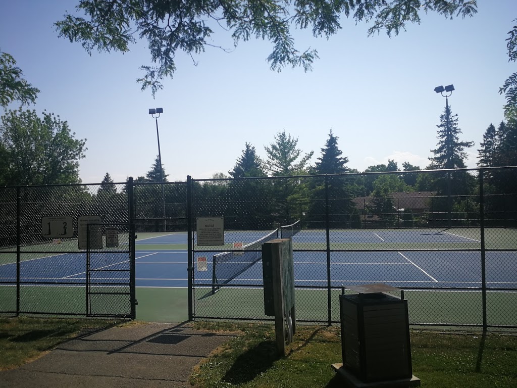 Summit Park Public Tennis Courts | Summit Park, Aurora, ON L4G 4Y6, Canada | Phone: (905) 727-3123