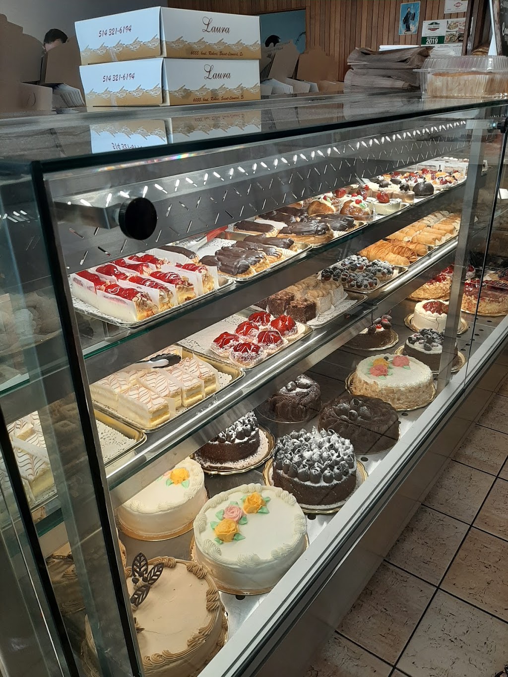 Patisserie Laura | 6055 Boulevard Robert, Saint-Léonard, QC H1P 1M9, Canada | Phone: (514) 321-6194