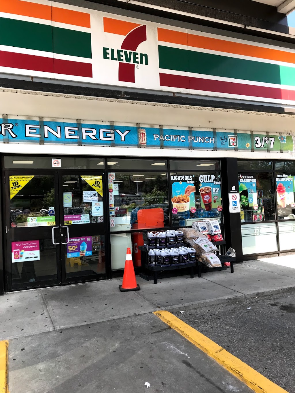 7-Eleven | 2330 Battleford Rd, Mississauga, ON L5N 3K6, Canada | Phone: (905) 814-6200