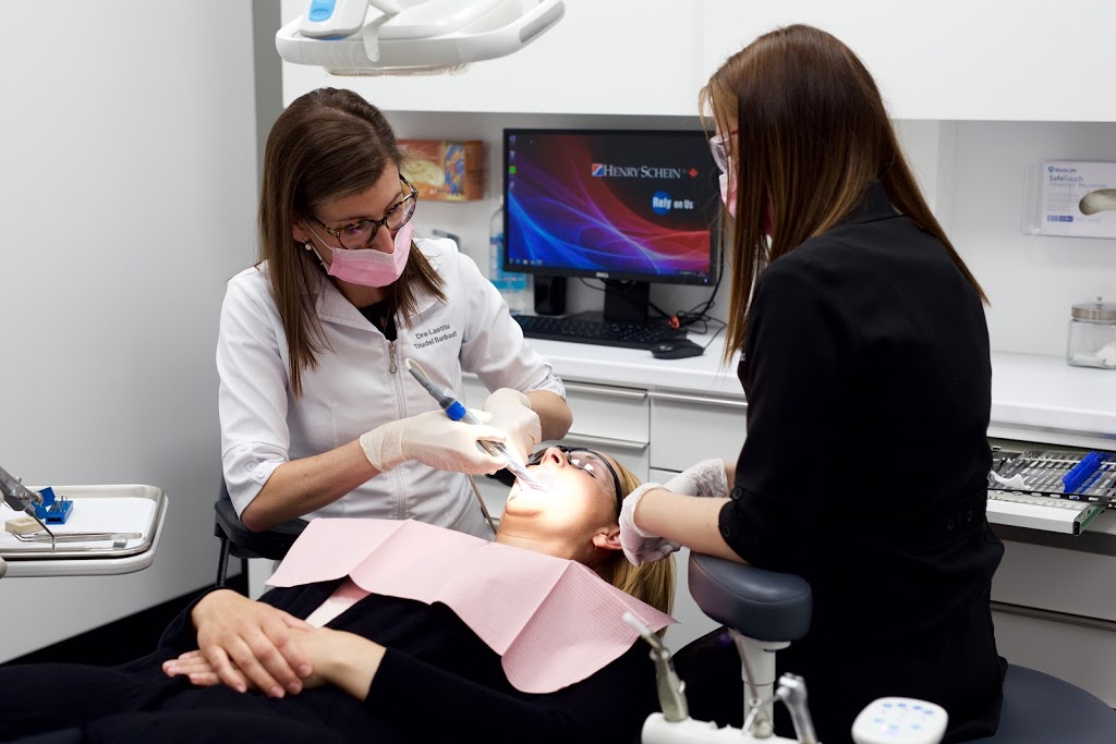 Clinique dentaire Laetitia Trudel Baribault | Dentiste Sainte-Fo | 2590 Boulevard Laurier #227, Québec, QC G1V 4M6, Canada | Phone: (418) 657-3368