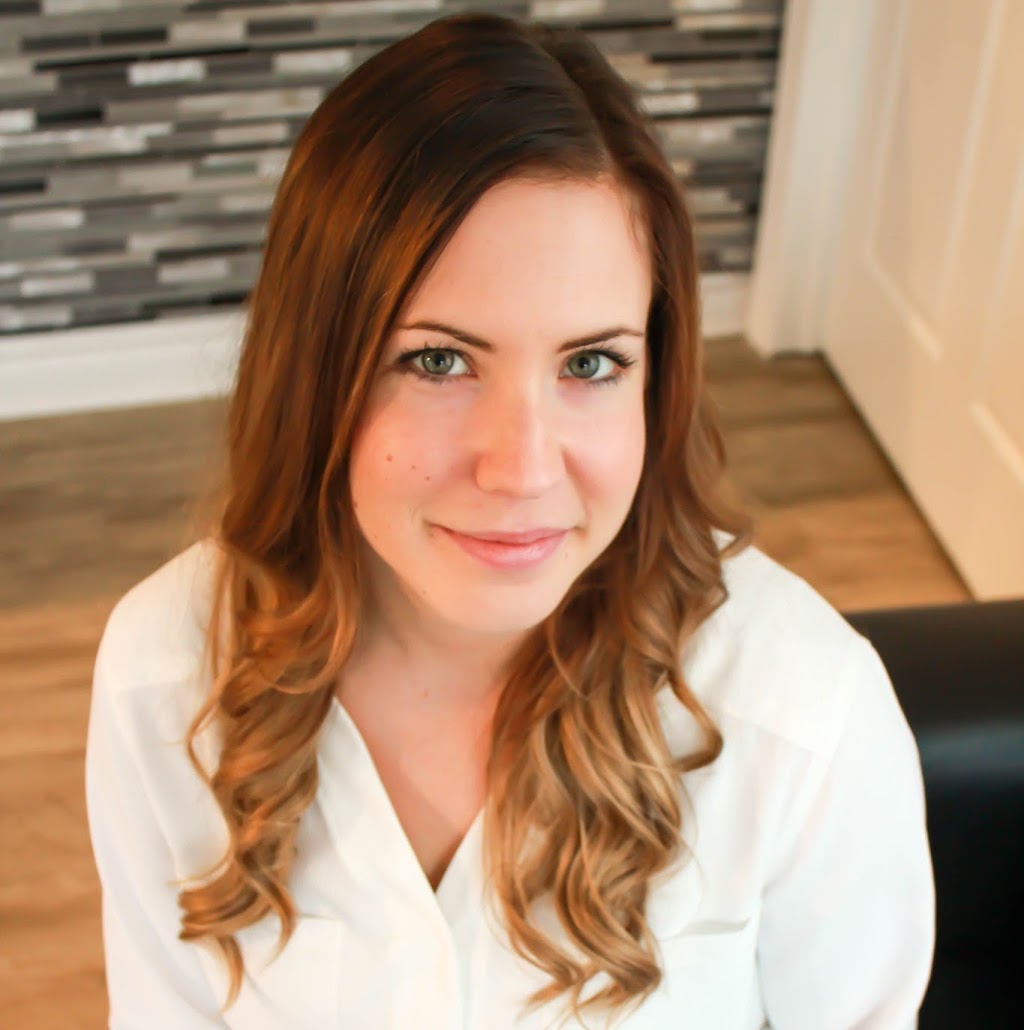 Dr. Jessica Leroux, DC | 2592 King St E, Hamilton, ON L8K 1Y2, Canada | Phone: (905) 560-2833