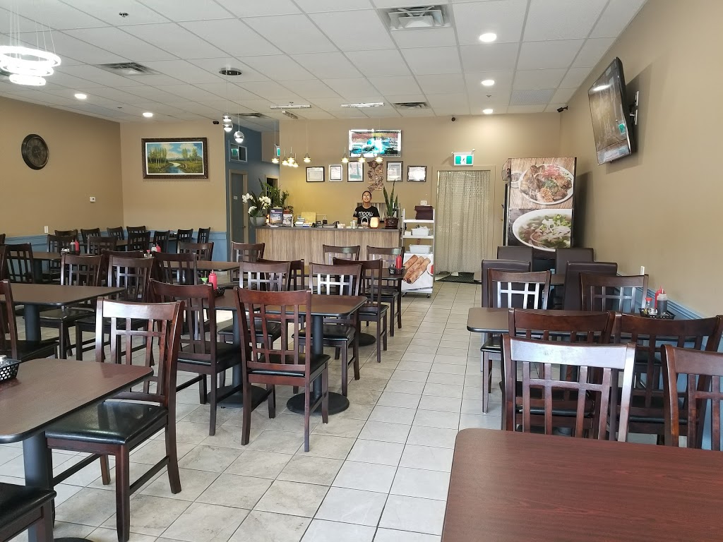 Lynns Vietnamese Restaurant | 111 5301 25 Ave, Vernon, BC V1T 9R1, Canada | Phone: (250) 541-4823