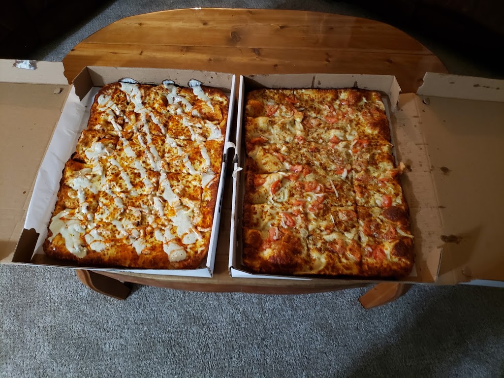 Francos Pizza | 2308 Niagara Falls Blvd, Tonawanda, NY 14150, USA | Phone: (716) 692-3322
