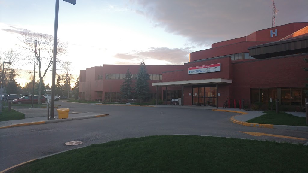 High River General Hospital | 560 9 Ave SW, High River, AB T1V 1B3, Canada | Phone: (403) 652-2200