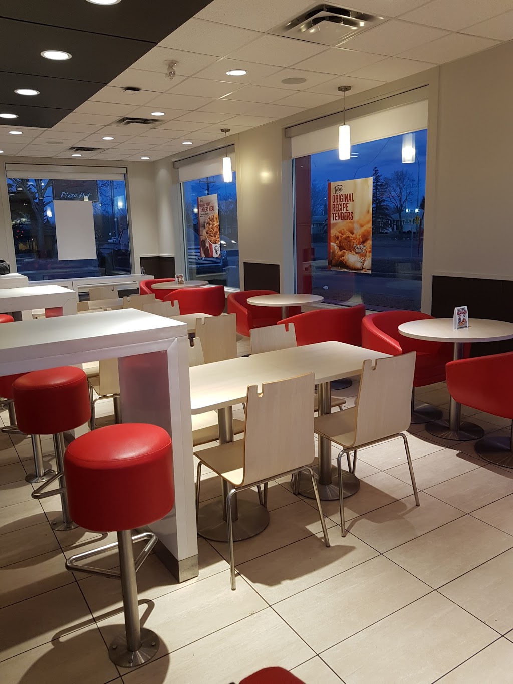 KFC | 12504 137 Ave NW, Edmonton, AB T5L 1T2, Canada | Phone: (780) 448-7400