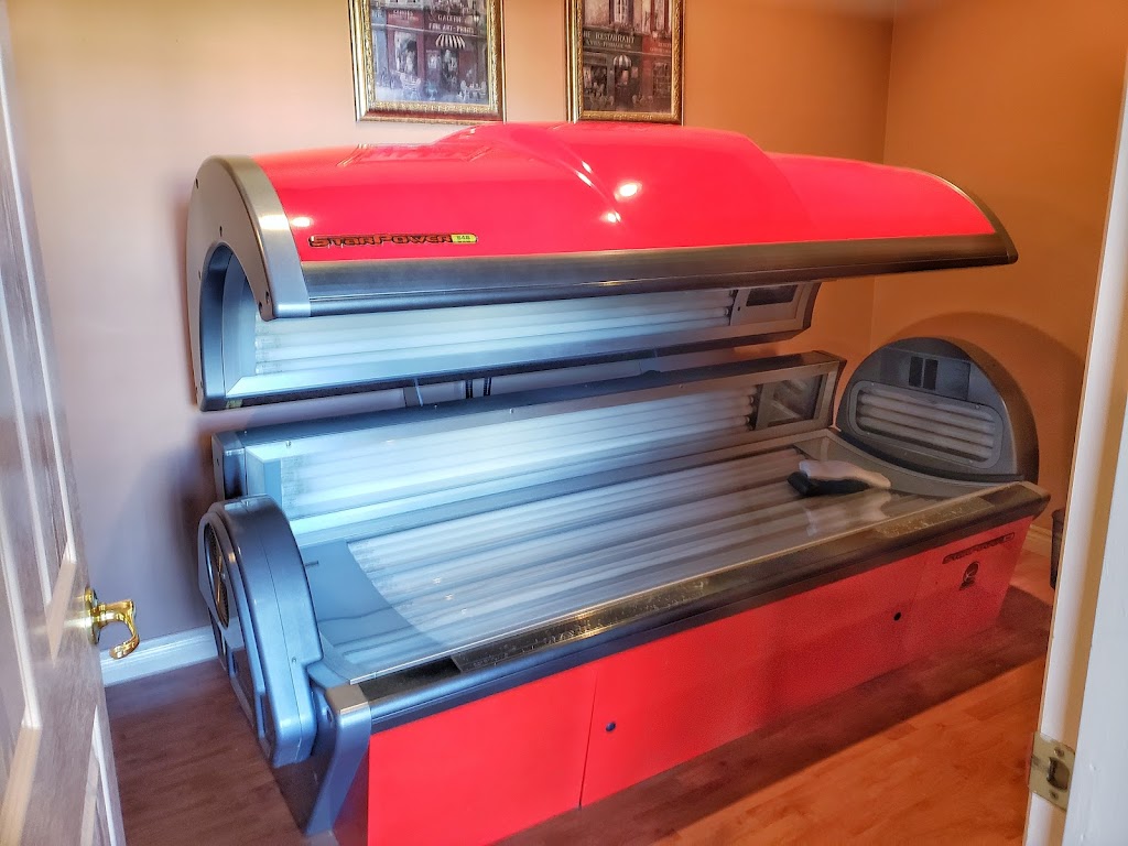 Golden Sands Tanning Studio | 777 Poplar St, Nanaimo, BC V9S 2H7, Canada | Phone: (250) 754-4653