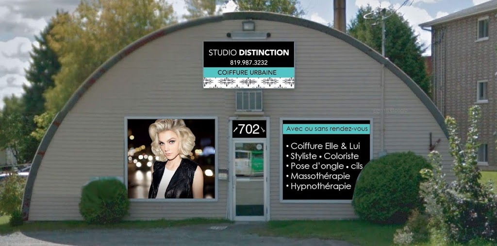 Studio Distinction | 702 Rue du Curé, Sherbrooke, QC J1N 2N8, Canada | Phone: (819) 987-3232