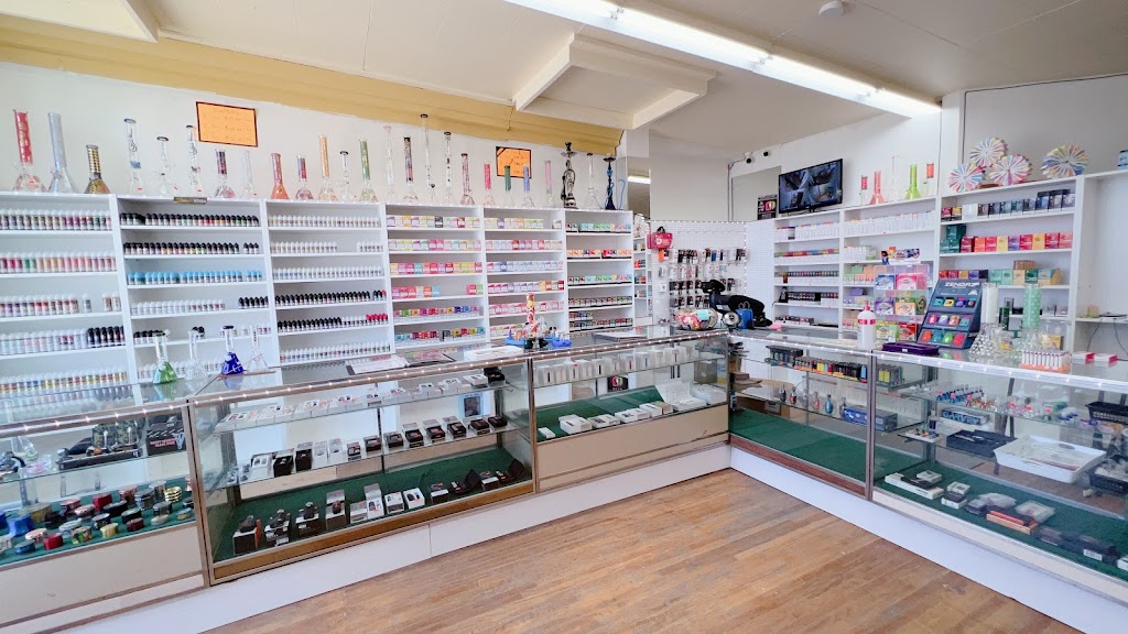 My Mellow Vape Shop 4.0 | 23 Bridge St W Unit B, Bancroft, ON K0L 1C0, Canada | Phone: (613) 332-6161