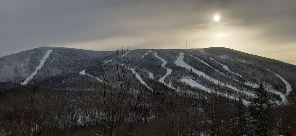 Massif du Sud | 1989 Route du Massif-du-Sud, Saint-Philémon, QC G0R 4A0, Canada | Phone: (877) 869-3676