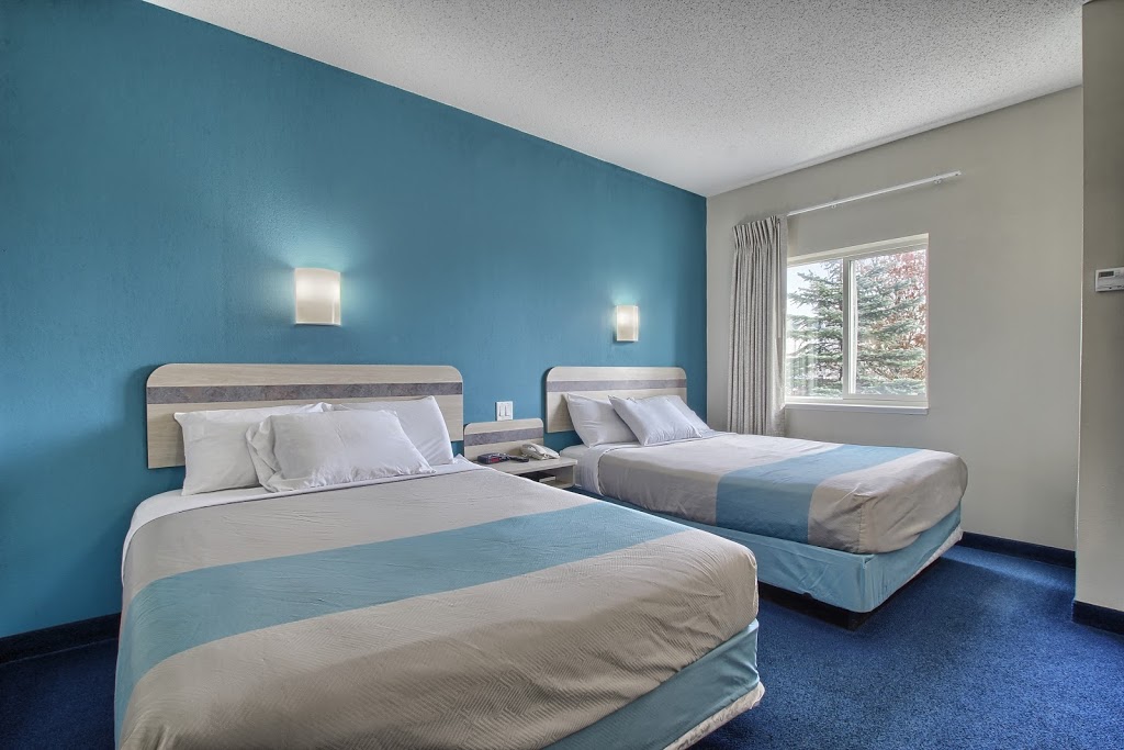 Motel 6 London Ontario | 810 Exeter Rd, London, ON N6E 1L5, Canada | Phone: (519) 680-0900