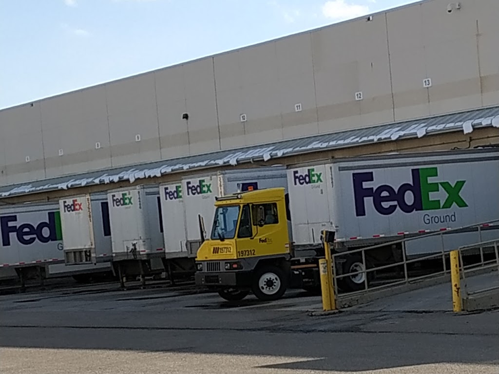 FedEx Ground Terminal | 46 Aero Dr NE, Calgary, AB T2E 8Z9, Canada | Phone: (800) 463-3339