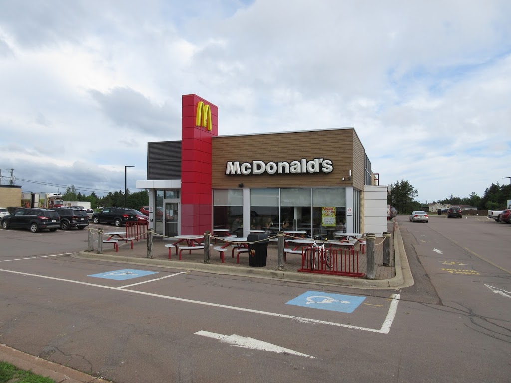 McDonalds | 538 Main St, Shediac, NB E4P 2H1, Canada | Phone: (506) 532-9555