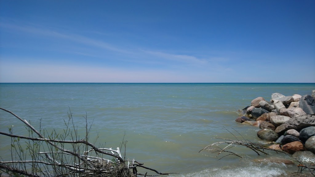 Point Clark Lighthouse National Historic Site | 530 Lighthouse Rd, Point Clark, ON N2Z 2X3, Canada | Phone: (519) 395-2494