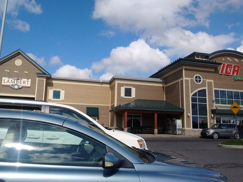 IGA | 101-82 Boulevard de Bromont, Bromont, QC J2L 2K3, Canada | Phone: (450) 534-3440