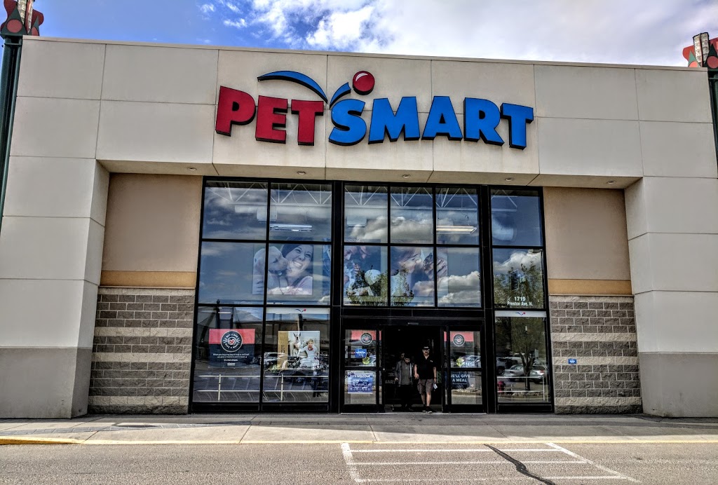 PetSmart | 1719 Preston Ave N, Saskatoon, SK S7N 4V2, Canada | Phone: (306) 651-7130