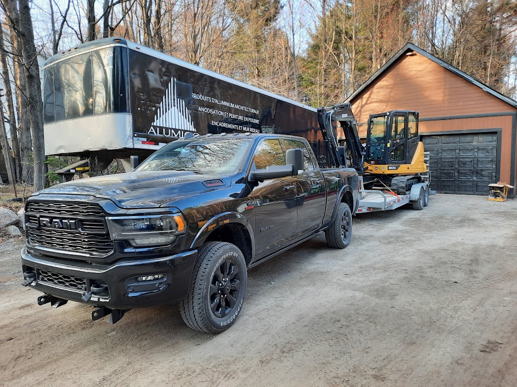 Excavation & Déneigement | Entreprises J.B | 107 Rue du Boisé, Saint-Colomban, QC J5K 2N9, Canada | Phone: (450) 821-4833