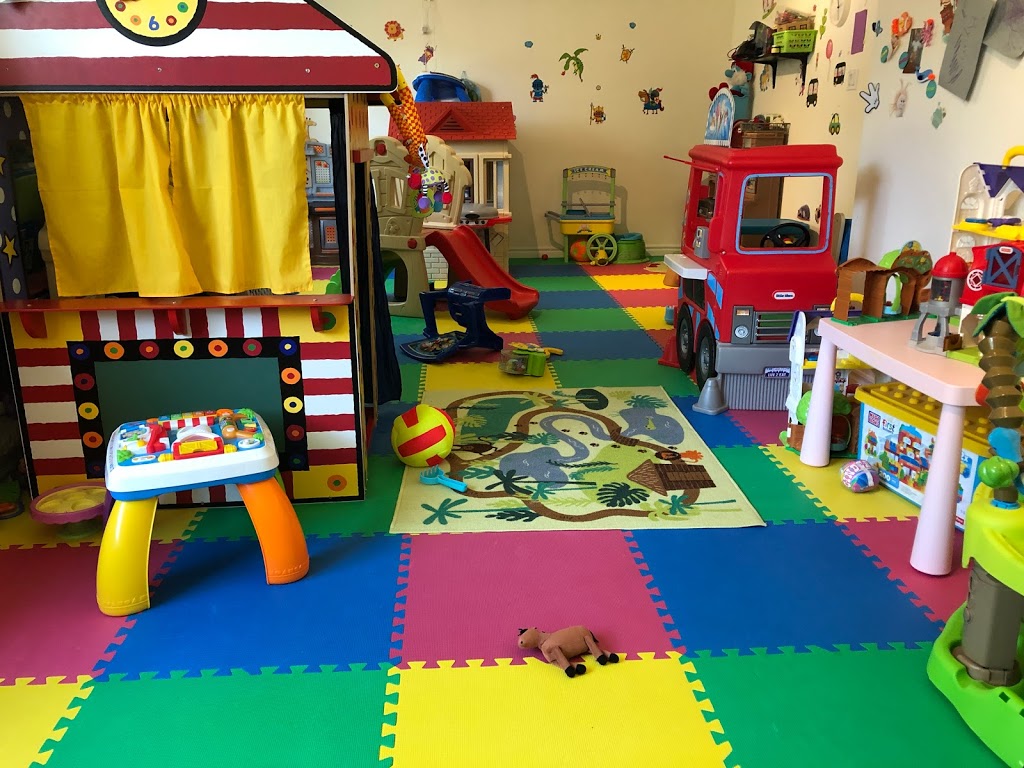 Little Steps Daycare | 87 Autumn Way, Aurora, ON L4G 4P5, Canada | Phone: (416) 779-4169