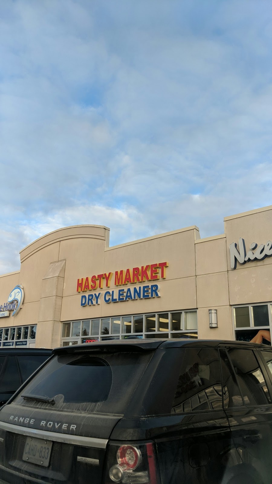Hasty Market | 13461 Yonge St, Richmond Hill, ON L4E 0L2, Canada | Phone: (905) 773-6497