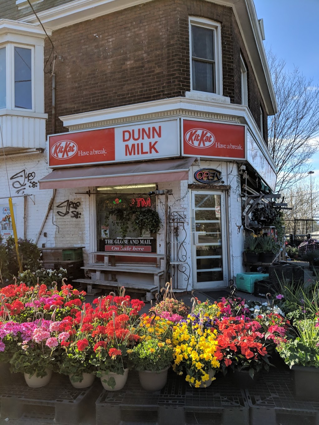 Dunn Milk | 65 A Dunn Ave, Toronto, ON M6K 2R5, Canada