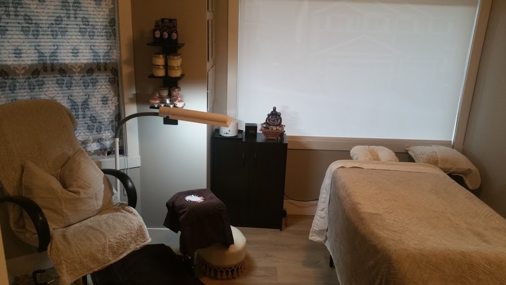 Moya Nova Spa Room | 4412 Bellevue Dr, Vernon, BC V1T 9C1, Canada | Phone: (250) 575-0042