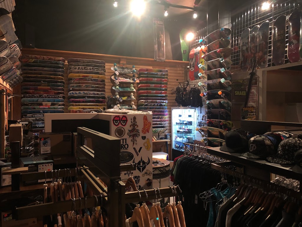 The Sk8 Cave | 1208 Alpha Lake Rd #4, Whistler, BC V8E 0H7, Canada | Phone: (604) 932-2284