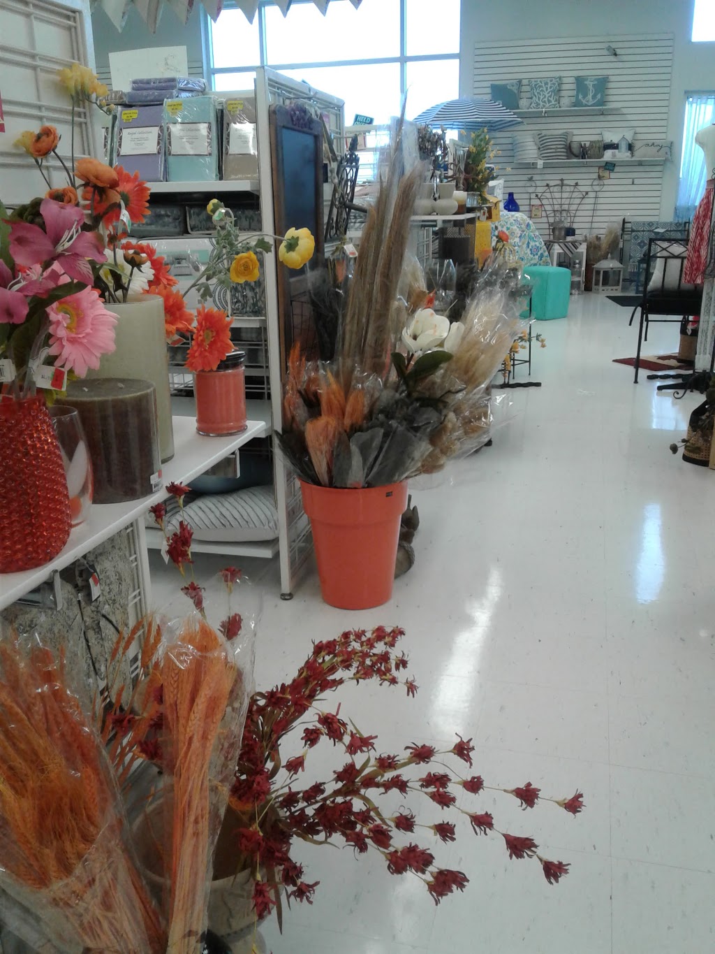 Fabricland - Home Decor Centre | 863 Milner Ave, Scarborough, ON M1B 5N6, Canada | Phone: (416) 286-2317