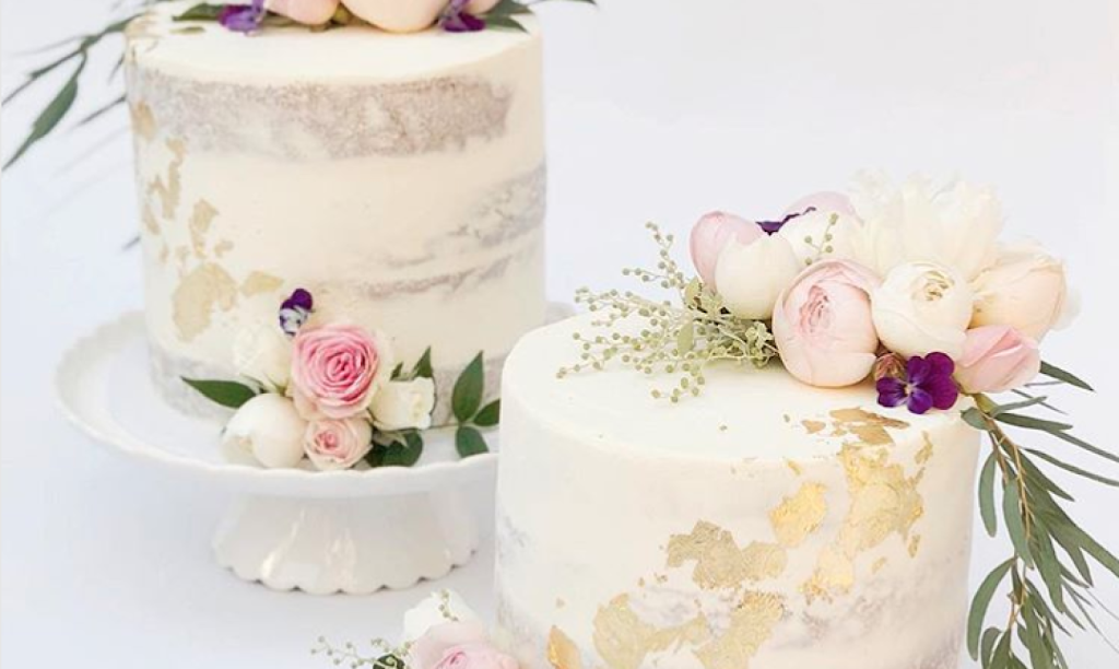 Naked Wedding Cakes | 35 Martini Dr, Richmond Hill, ON L4S 2H5, Canada | Phone: (416) 526-5464