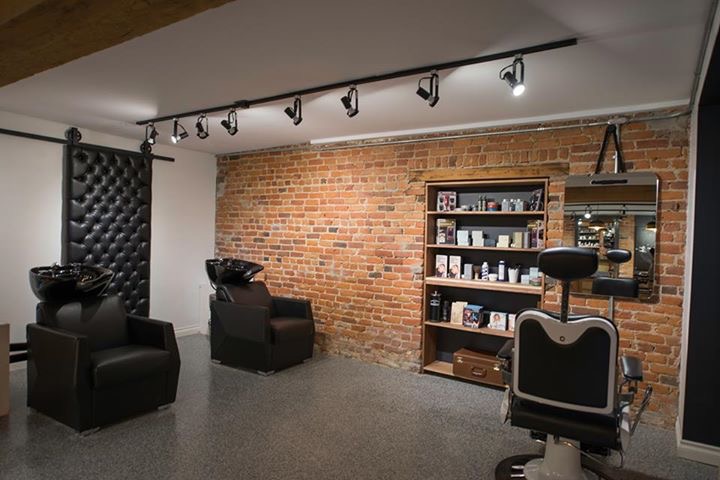 F & Co. Salon | 441 Rue Saint-Jean, Québec, QC G1R 1P3, Canada | Phone: (418) 525-9600