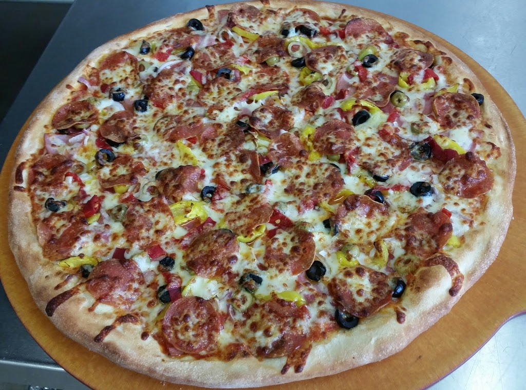 Mars Pizzeria | 210 James St, Clayton, NY 13624, USA | Phone: (315) 686-3300