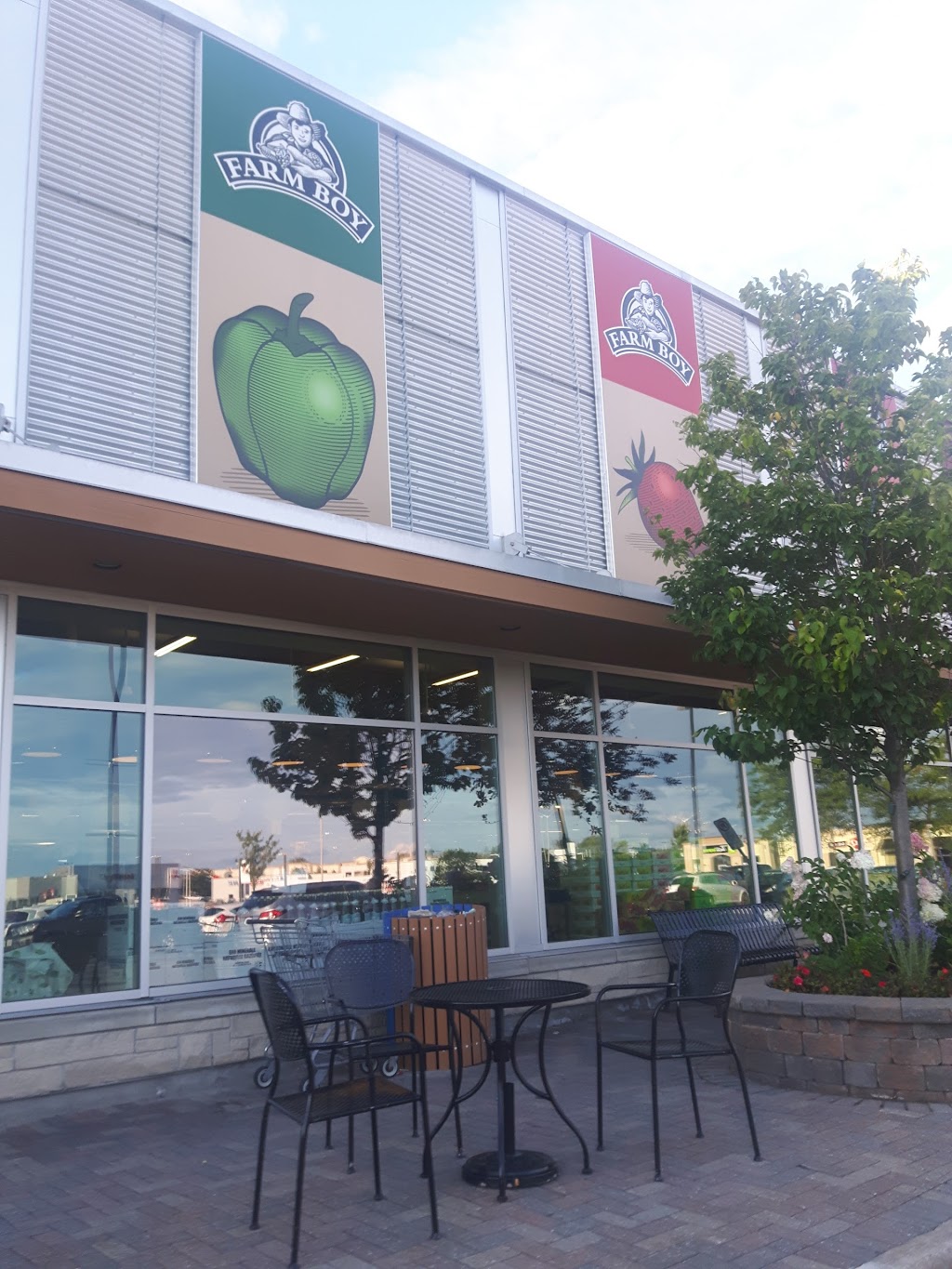 Farm Boy | SIGNATURE CENTRE, 499 Terry Fox Dr, Kanata, ON K2T 1H7, Canada | Phone: (613) 271-8727