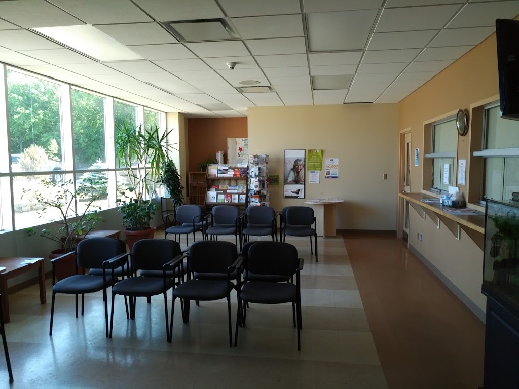 Little Current Medical Associates | 15 Meredith St E, Little Current, ON P0P 1K0, Canada | Phone: (705) 368-2450