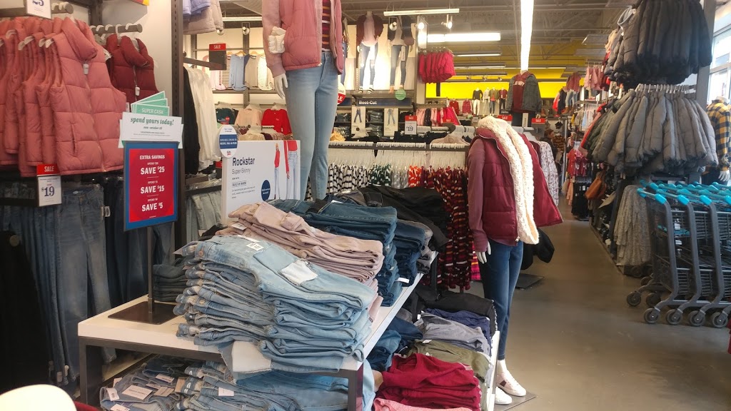 Old Navy Outlet | 8555 Campeau Dr UNIT #520, Ottawa, ON K2T 0K5, Canada | Phone: (613) 831-6006